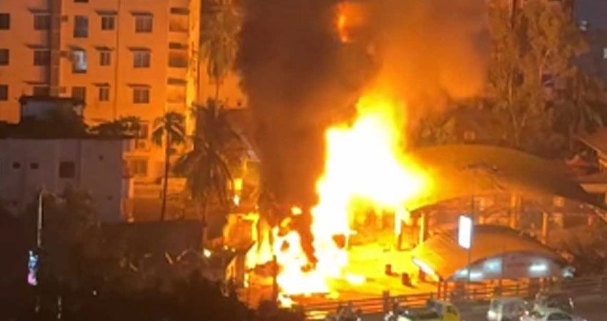 মহাখালী পেট্রোল পাম্পের আগুন নিয়ন্ত্রণে