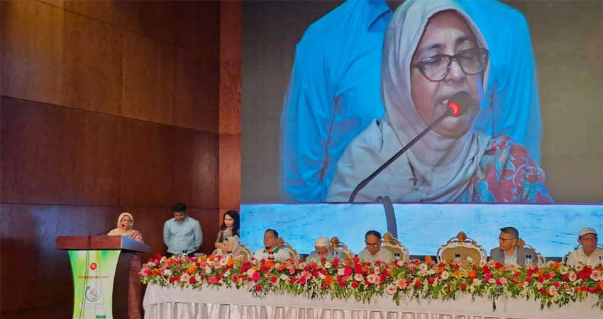সব প্রতিষ্ঠানে ডে-কেয়ার সেন্টার স্থাপন করতে হবে: স্বাস্থ্য উপদেষ্টা সব প্রতিষ্ঠানে ডে-কেয়ার সেন্টার স্থাপন করতে হবে: স্বাস্থ্য উপদেষ্টা