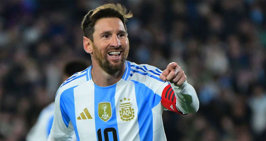 ঘরের মাঠে জোড়া গোল করে শেষ ম্যাচ রাঙালেন মেসি