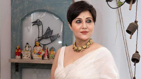 ‘বৌদি’ শব্দের বিকৃত ব্যবহার নিয়ে আক্ষেপ স্বস্তিকার