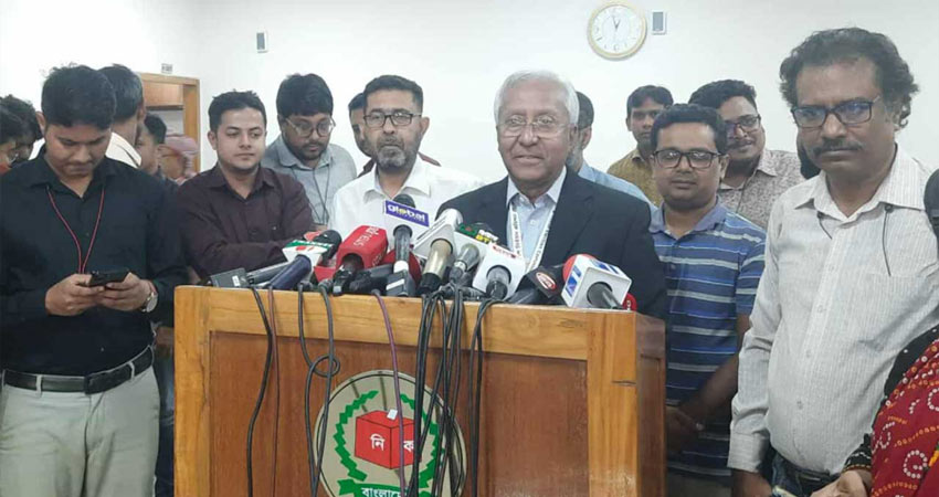 ২০ অক্টোবর নিরাপত্তা বাহিনীর সঙ্গে বৈঠকে বসবে ইসি