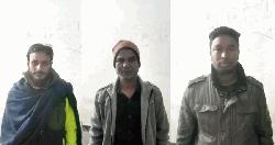 রাণীনগরে পুলিশের অভিযানে তিন জুয়ারী আটক 
